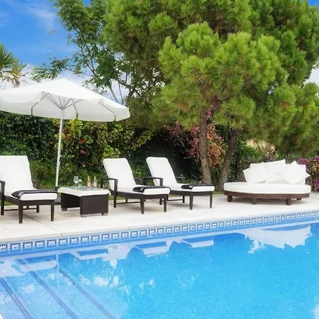 Villa Guadalmansa Sleeps 8 Pool Air Con Wifi