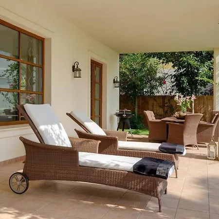 Guadalmansa Sleeps 8 Pool Air Con Wifi